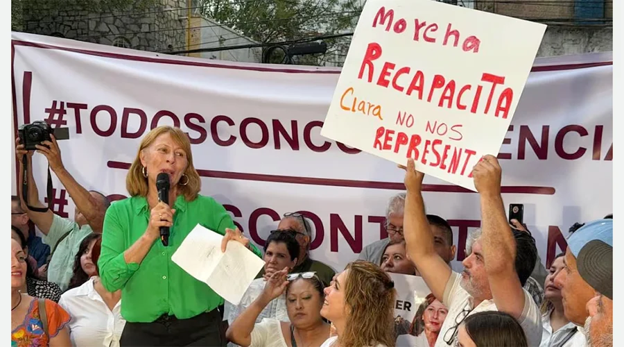 tatiana-clouthier-morena-clara-luz Tatiana Clouthier durante su gira en Nuevo León exigiendo cambios a Morena.