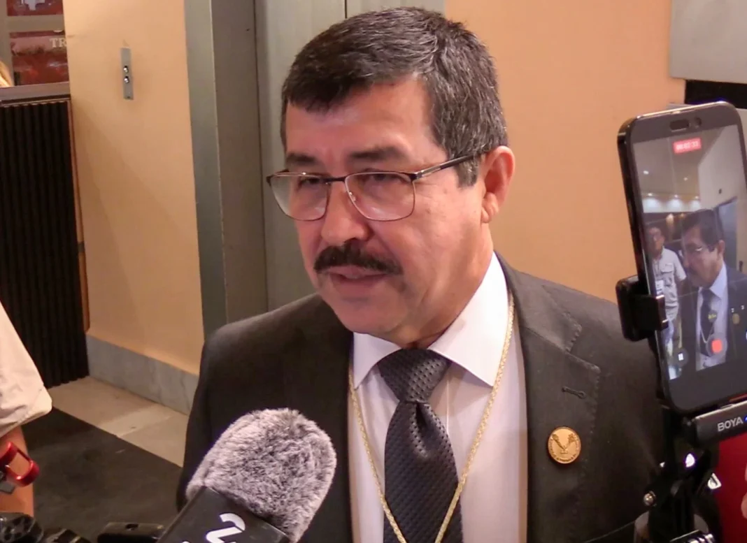 uat-colaboracion-gobierno Colaboración con Estado beneficia la formación universitaria: rector de la UAT